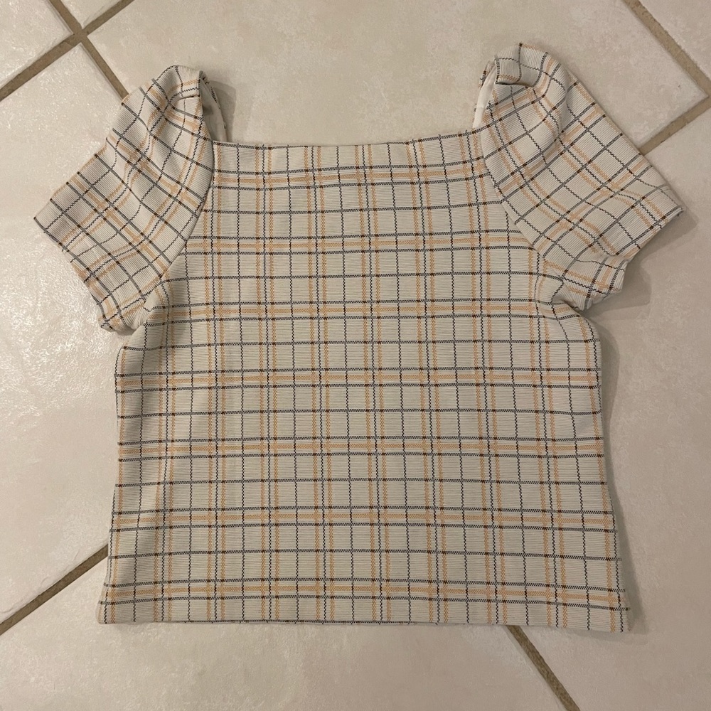 Ann Taylor top, size M.